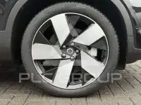 2024 Volvo EX 40
