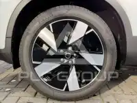 2025 Volvo EX 40