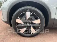 2024 Volvo EX 40