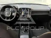 2024 Volvo XC40