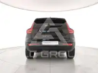 2024 Volvo XC40
