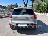2024 Volvo XC40
