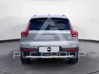 2024 Volvo XC40