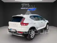 2024 Volvo XC40