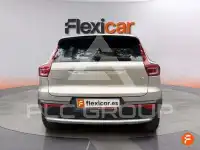 2024 Volvo XC40
