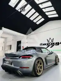 2024 Porsche 718