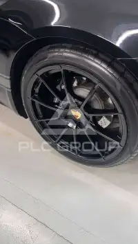 2024 Porsche Cayman