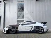 2024 Porsche Cayman