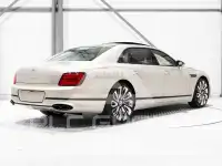 2024 Bentley Flying