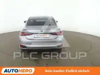 2024 Lexus ES300