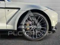 2024 Aston Martin DBX