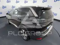 2024 Peugeot 5008