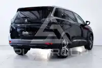 2024 Peugeot 5008