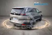 2024 Peugeot 5008