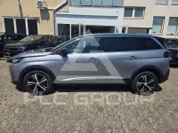 2024 Peugeot 5008