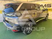 2024 Peugeot 5008