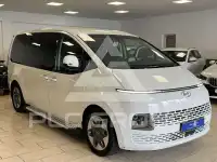 2024 Hyundai Staria