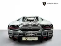 2024 Lamborghini Revuelto