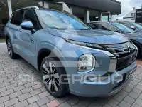 2025 Mitsubishi OUTLANDER