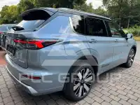 2025 Mitsubishi OUTLANDER