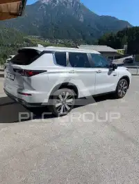 2025 Mitsubishi OUTLANDER