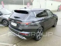 2025 Mitsubishi OUTLANDER