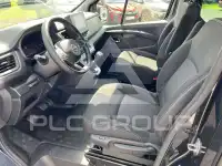 2025 Nissan Primastar