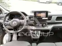2025 Nissan Primastar