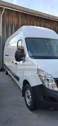 2025 Nissan Interstar