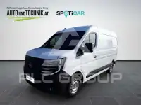 2025 Nissan Interstar