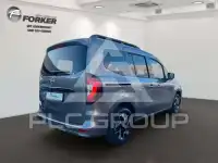 2025 Nissan TOWNSTAR