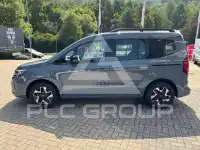 2025 Nissan TOWNSTAR