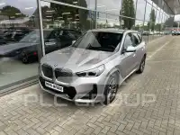 2025 BMW iX