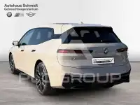 2025 BMW iX