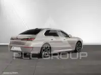 2025 BMW I7