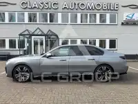 2025 BMW I7