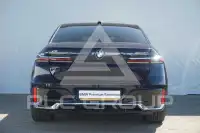 2025 BMW I7