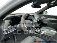 2025 BMW I7