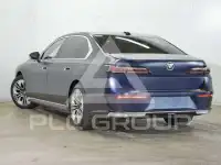2025 BMW 740