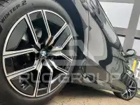 2025 BMW 740