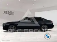 2025 BMW 740