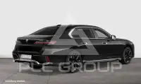 2025 BMW 740