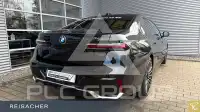 2025 BMW 740