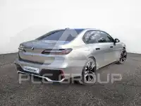 2025 BMW 740
