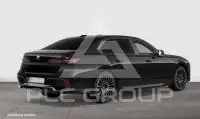 2025 BMW 740