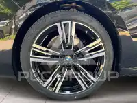 2025 BMW 740