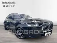 2025 BMW 740
