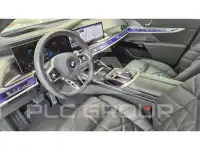 2025 BMW 740