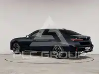 2025 BMW 740