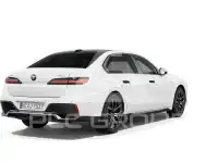 2025 BMW 740